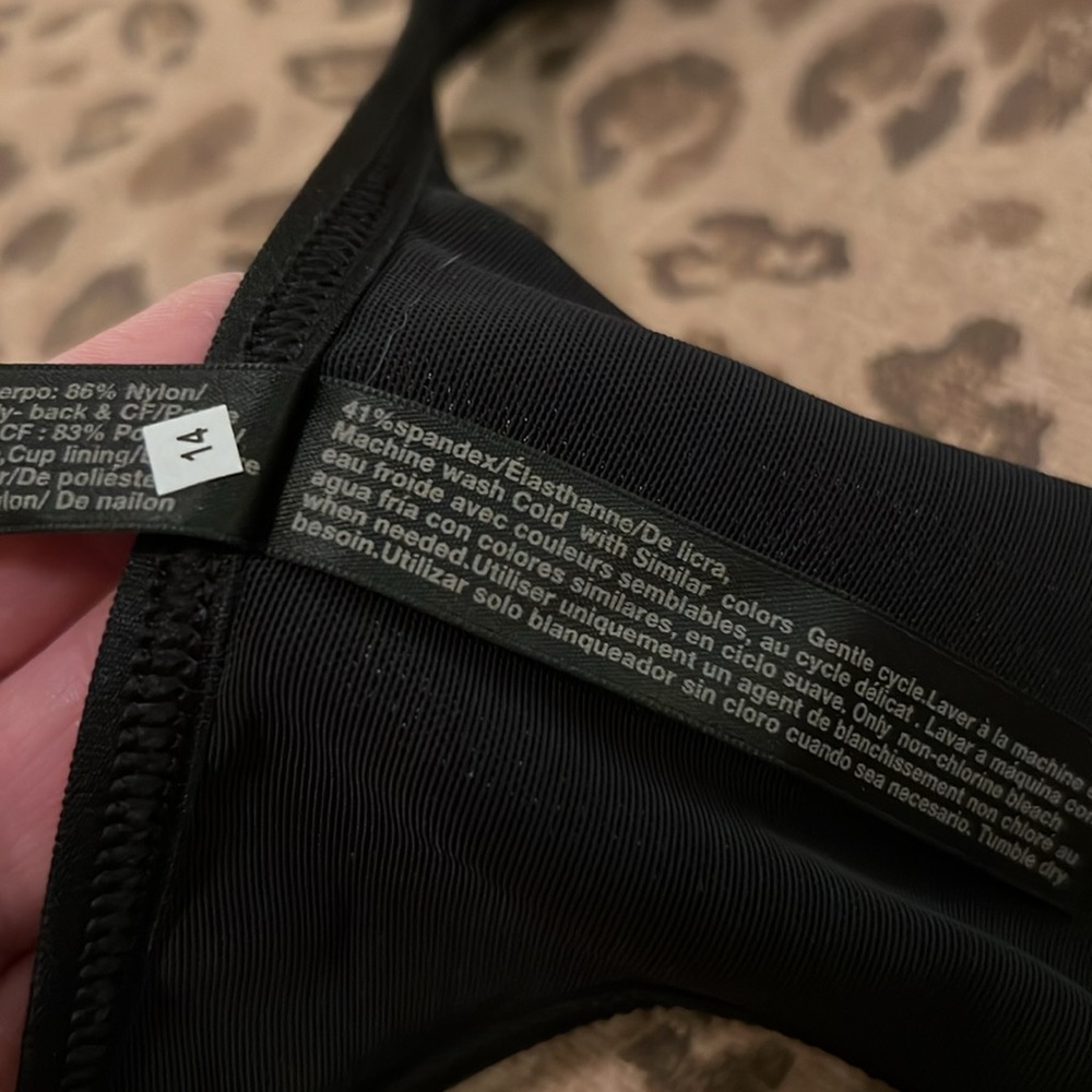 🐷 🆕 Arabella Front Zip Sports Bra 🐷 - Picture 10 of 11